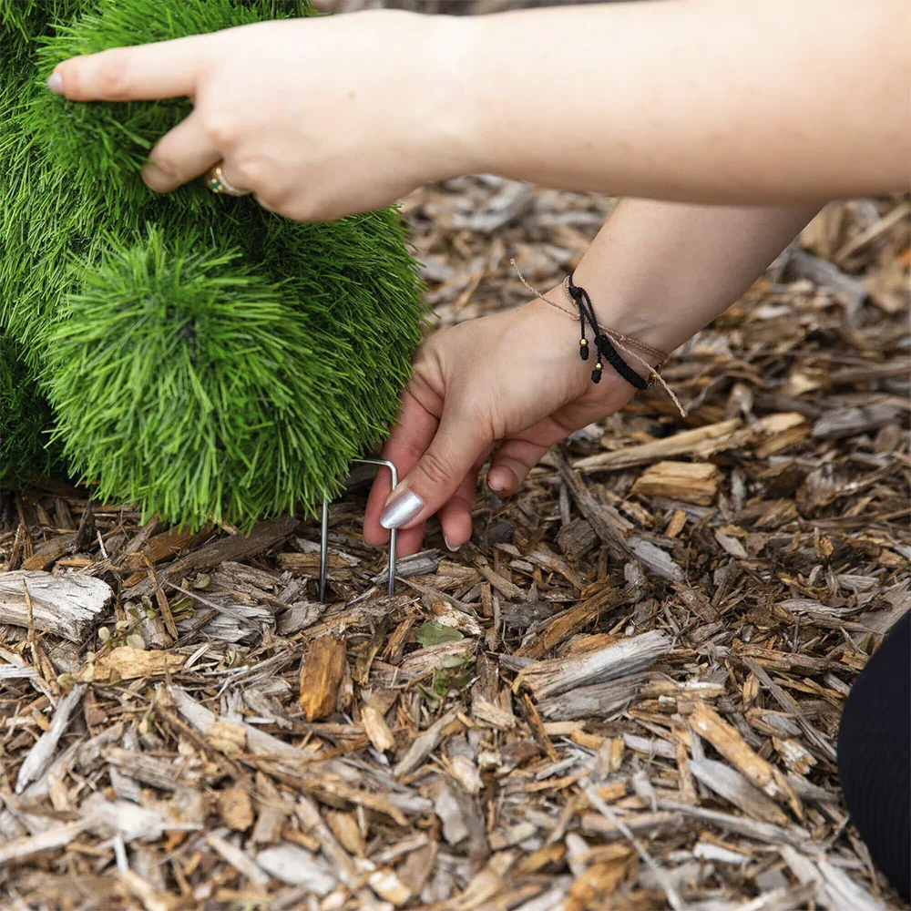 14" Garden Bear - Image 6