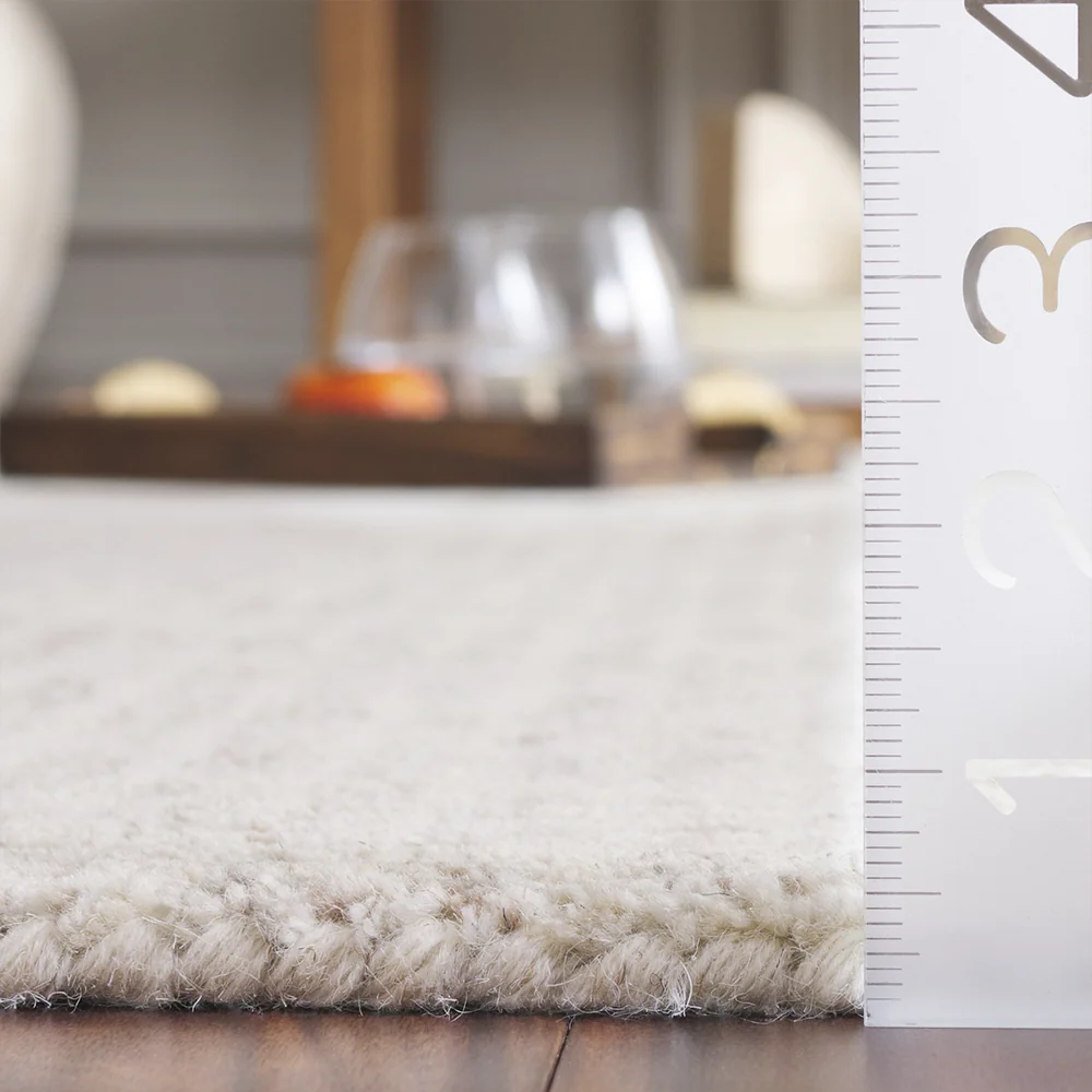 Hakiri Beige Rug - Image 5