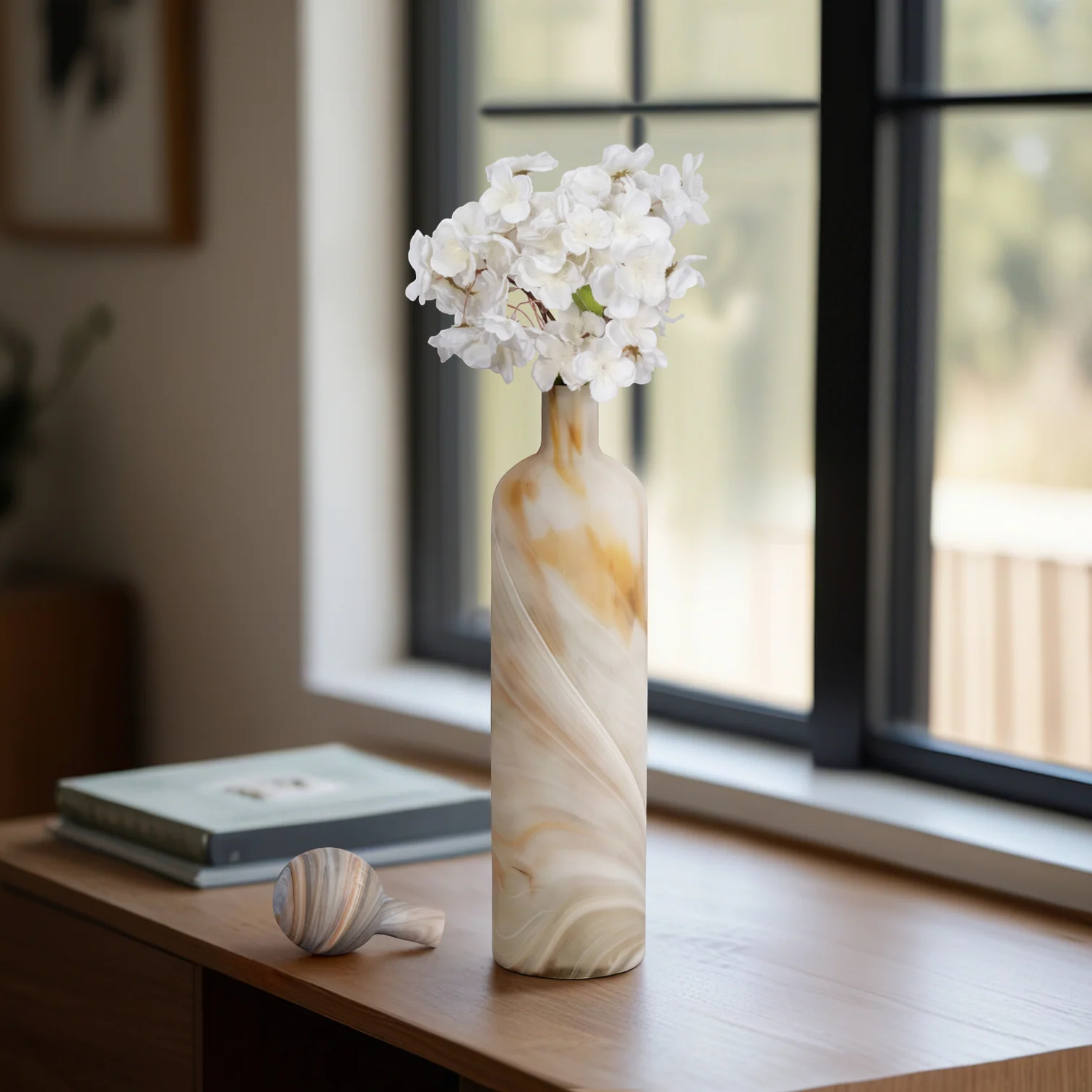 Lazura Grey Glass Bottle - Image 2